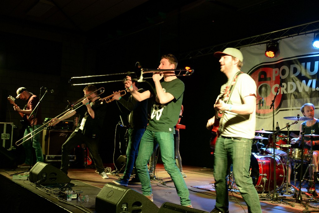 ../Images/Poppodium Noordwijk Ska en reggae 119.jpg